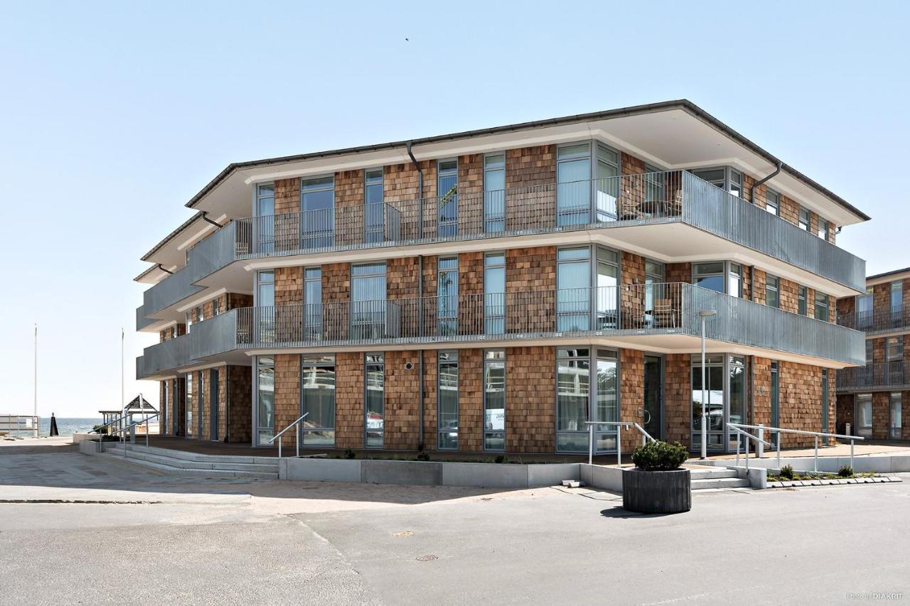 Ahusbrygga Apartment Hotel מראה חיצוני תמונה